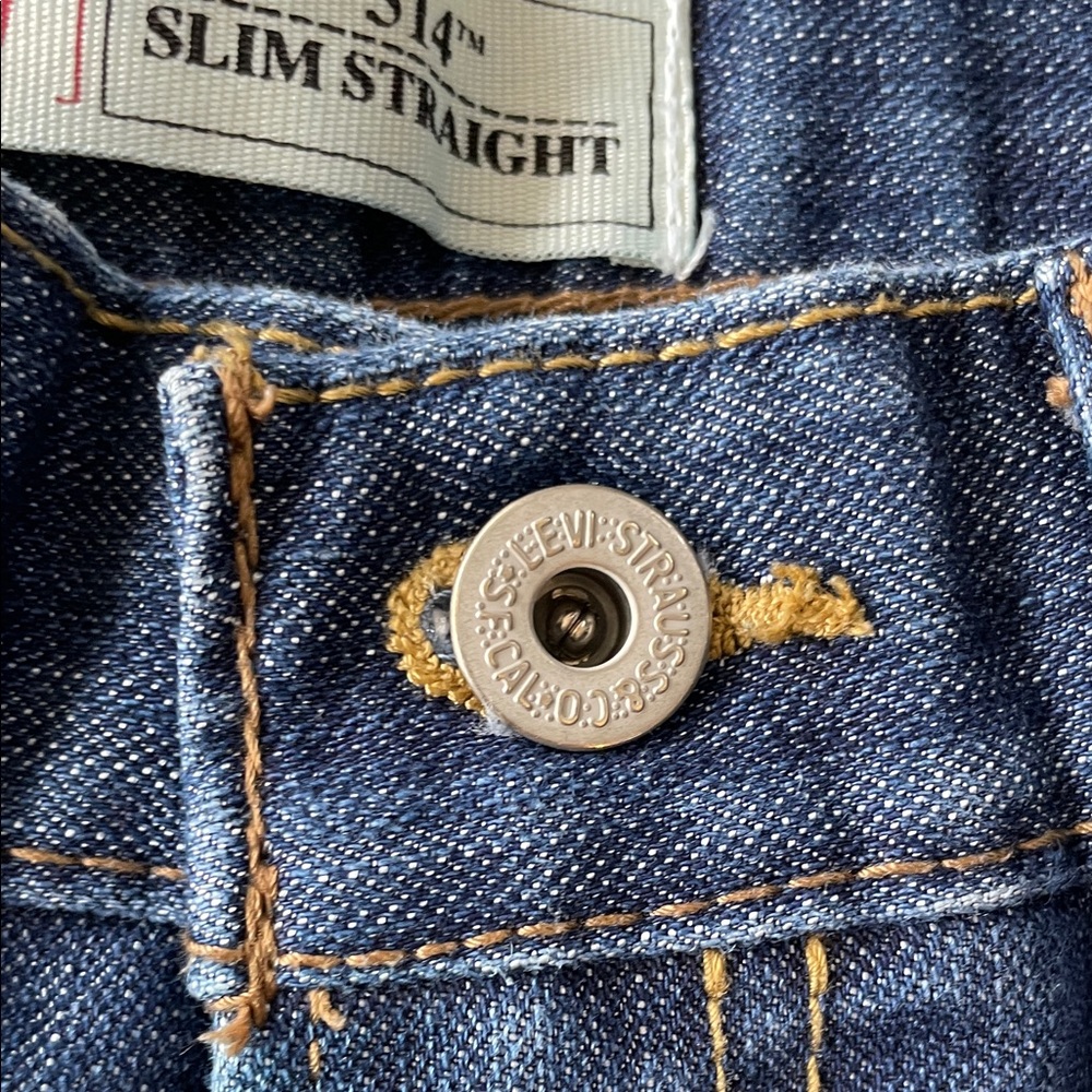 🤝 3 for $20 Levi's Dark Blue Slim Straight Jeans - Picture 3 of 8
